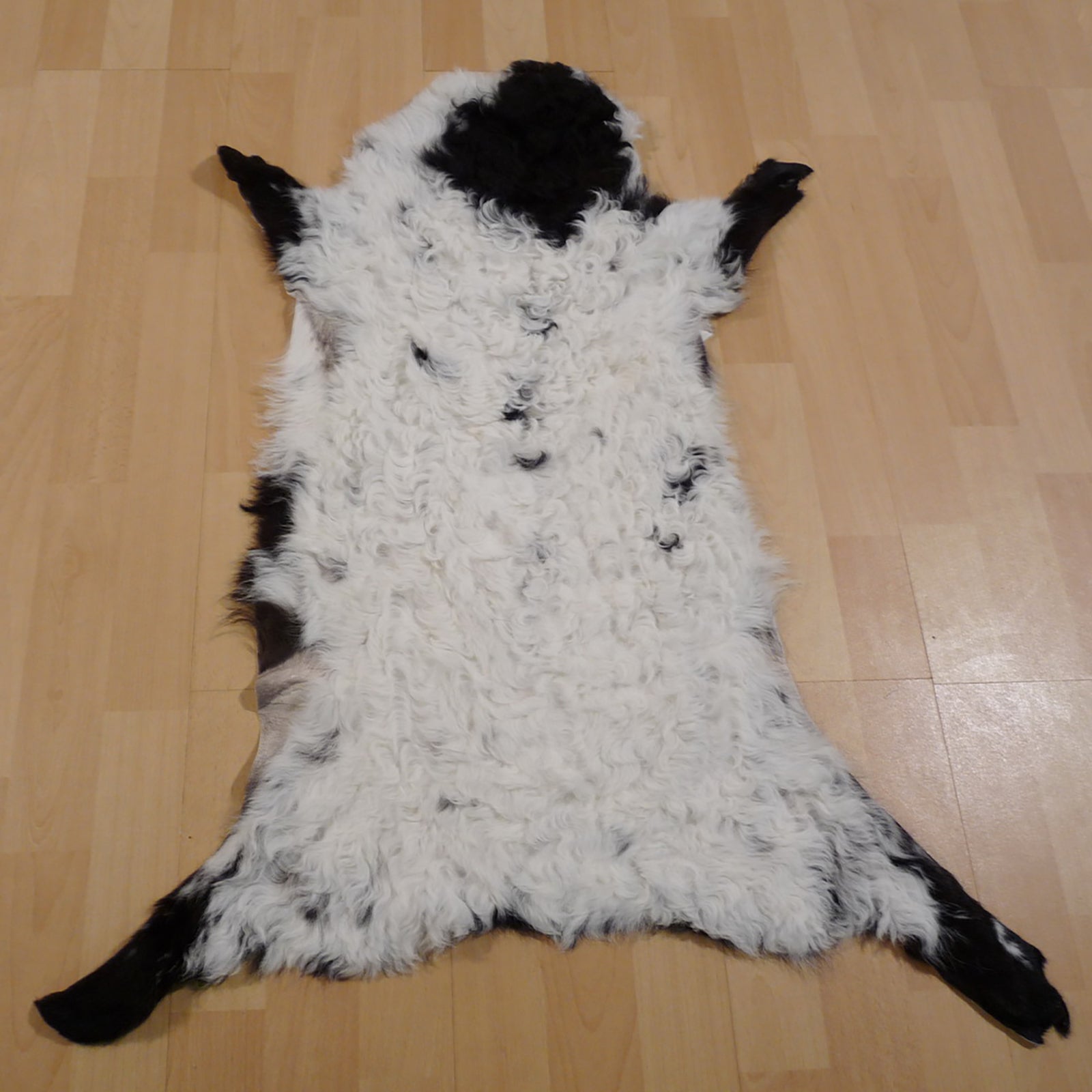 Gotlandfell weiss - schwarz 85x70cm #12897