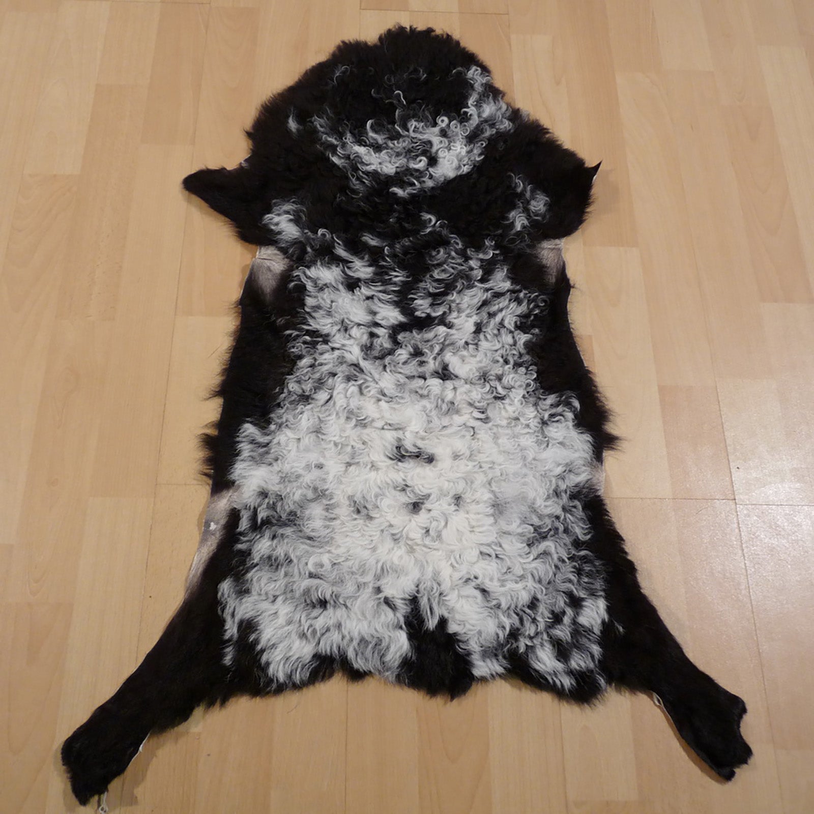 Gotlandfell schwarz - weiss 85x60cm #12919