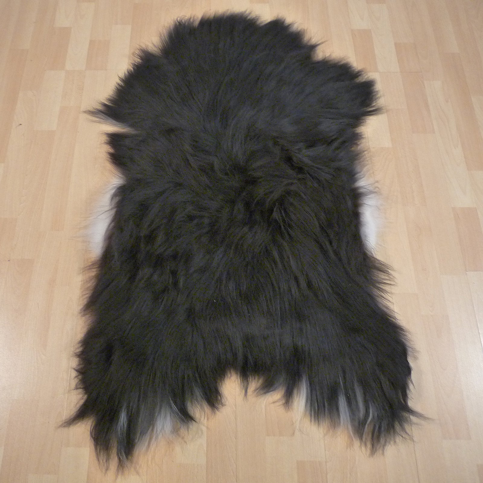 Exklusives Unikat Islandschaffell schwarz - weiß 135x80cm #14779