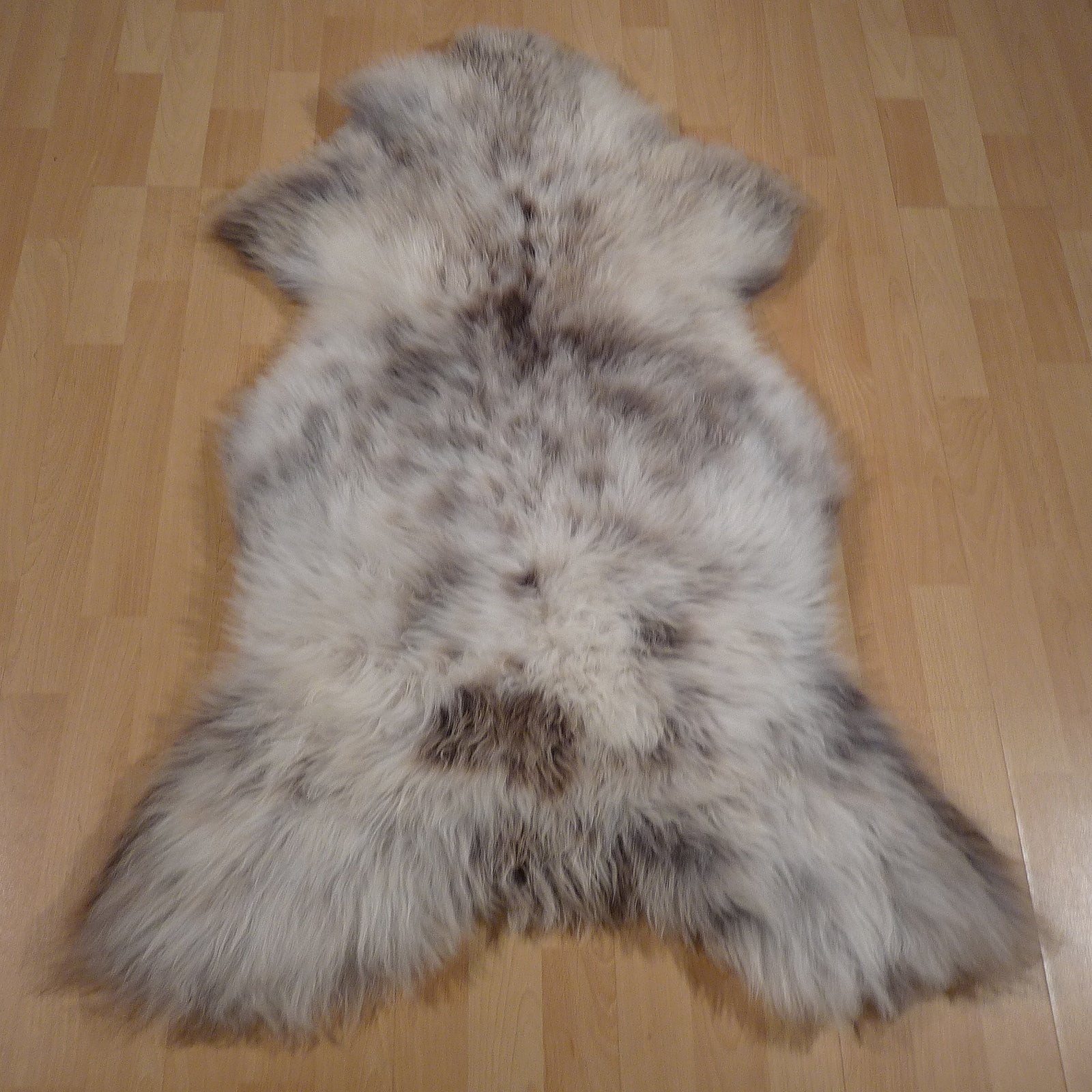 Exklusives Unikat Schaffell weiß - grau - braun 120x75cm #15198