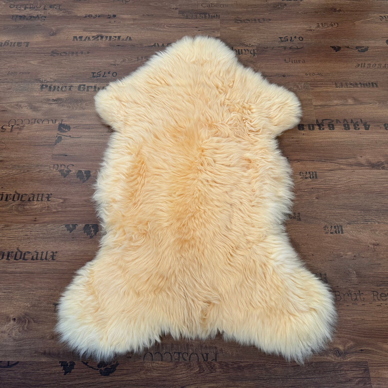 MEIWITT® Schaffell, Lammfell medizinisch gegerbt