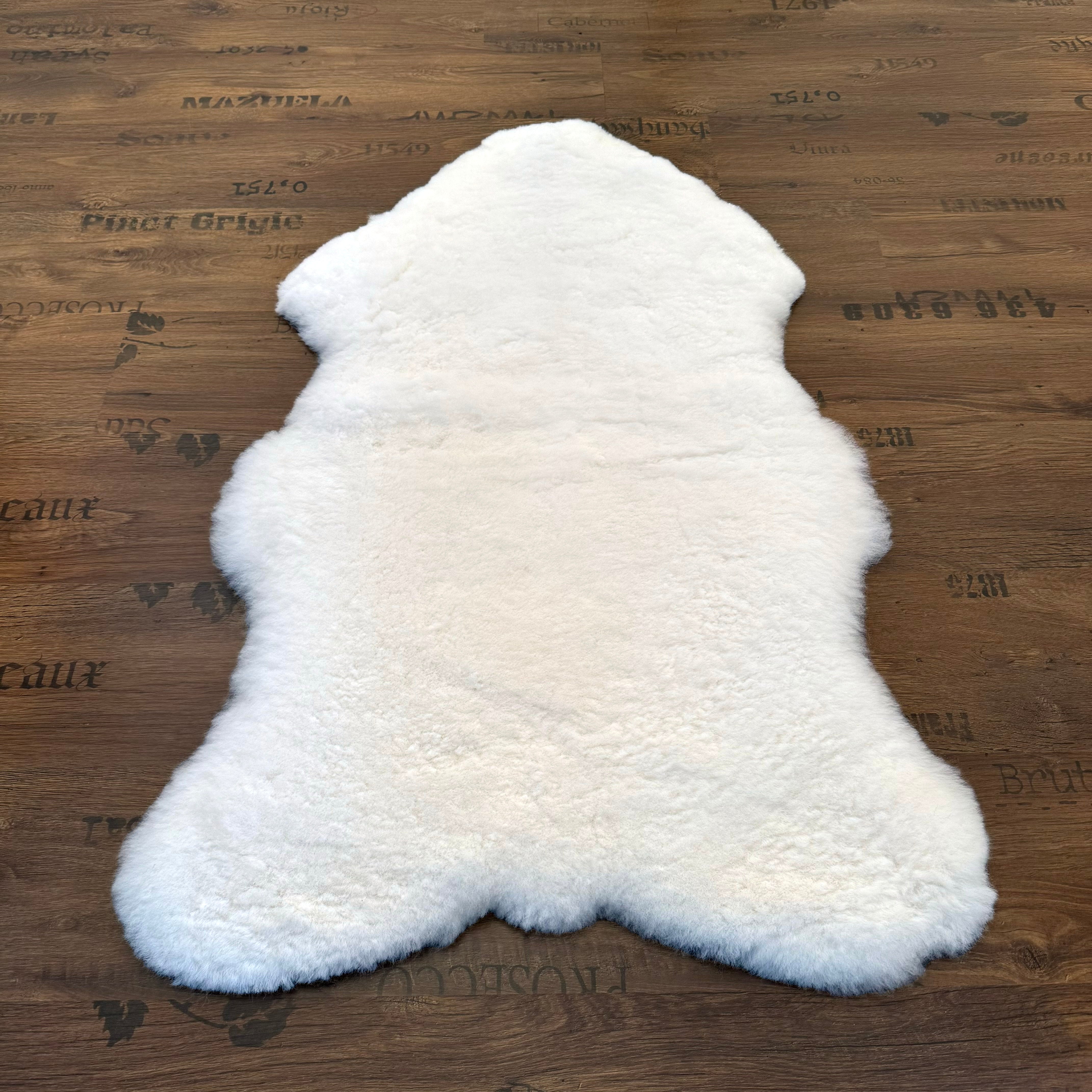 MEIWITT® Kurzhaar Lammfell, Schaffell weiss