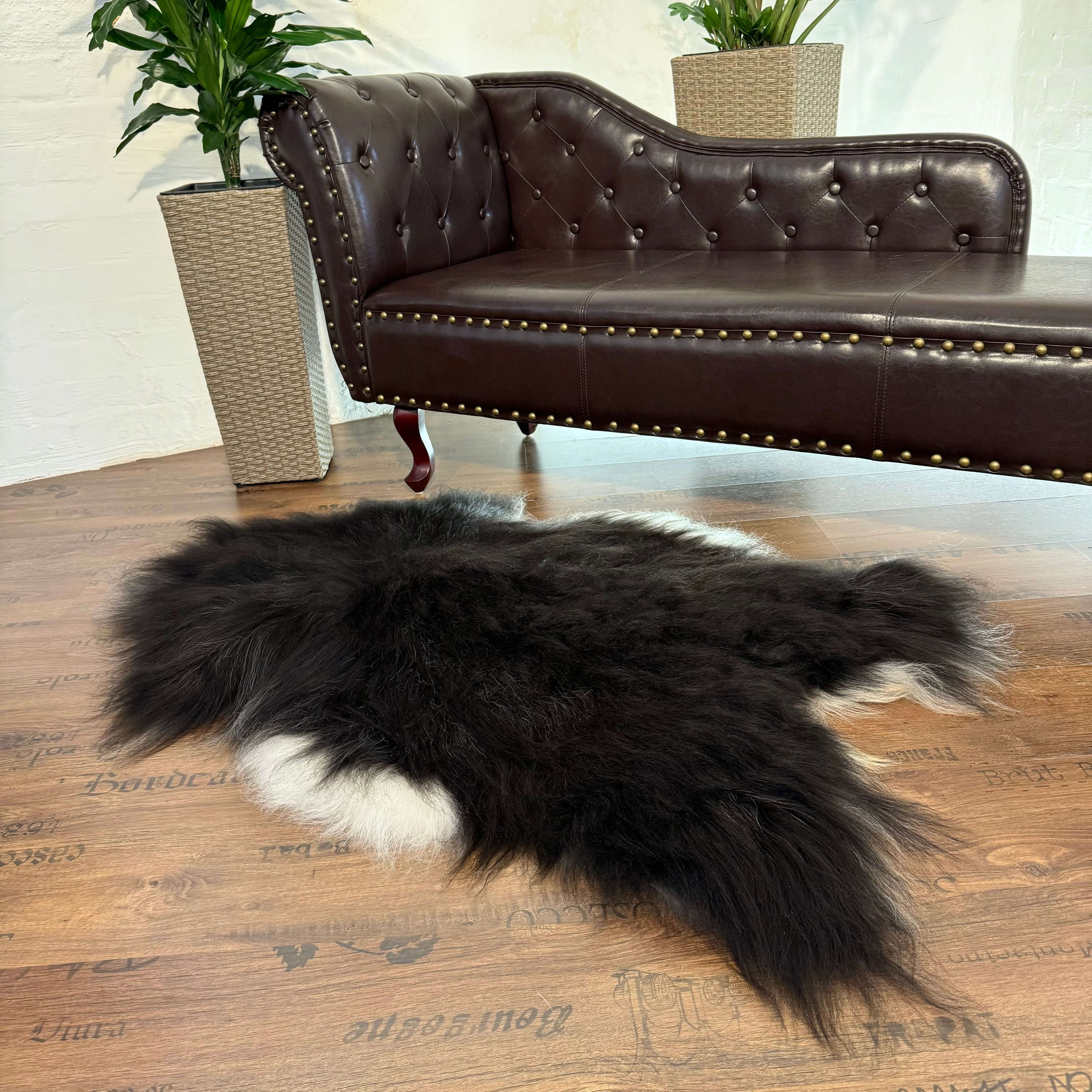 MEIWITT® Islandschaffell schwarz - weiss