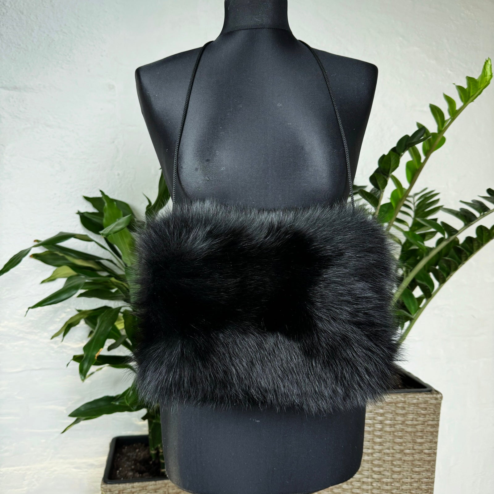 MEIWITT® Handwärmer Muff aus echtem Blaufuchsfell schwarz