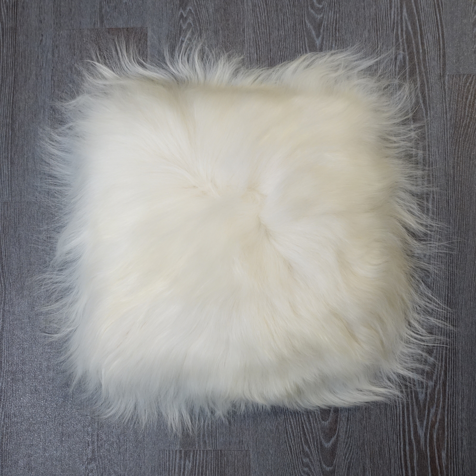 MEIWITT® Schaffellkissen Kissen aus echtem Island-Schaffell weiss