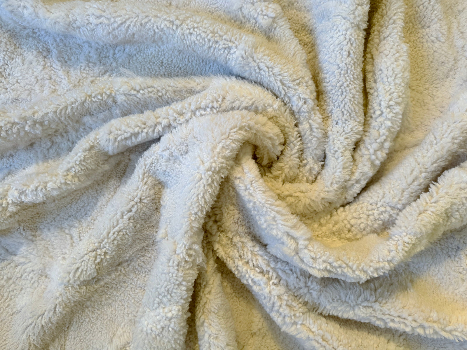 Echte Pelzdecke PD-138 Felldecke Lammfelldecke 160x200cm weiß