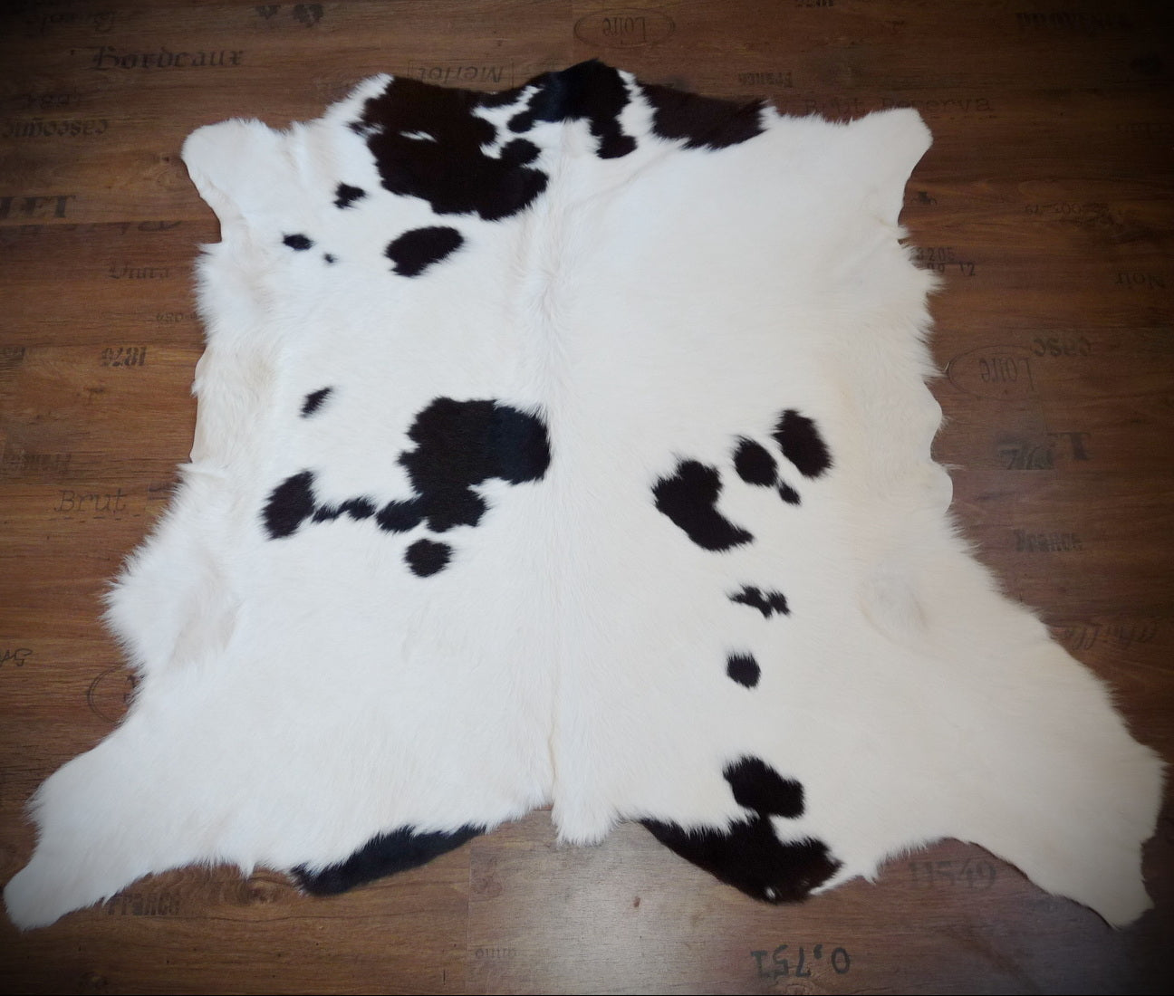 Kuhfell weiss - braun 115x120cm #558