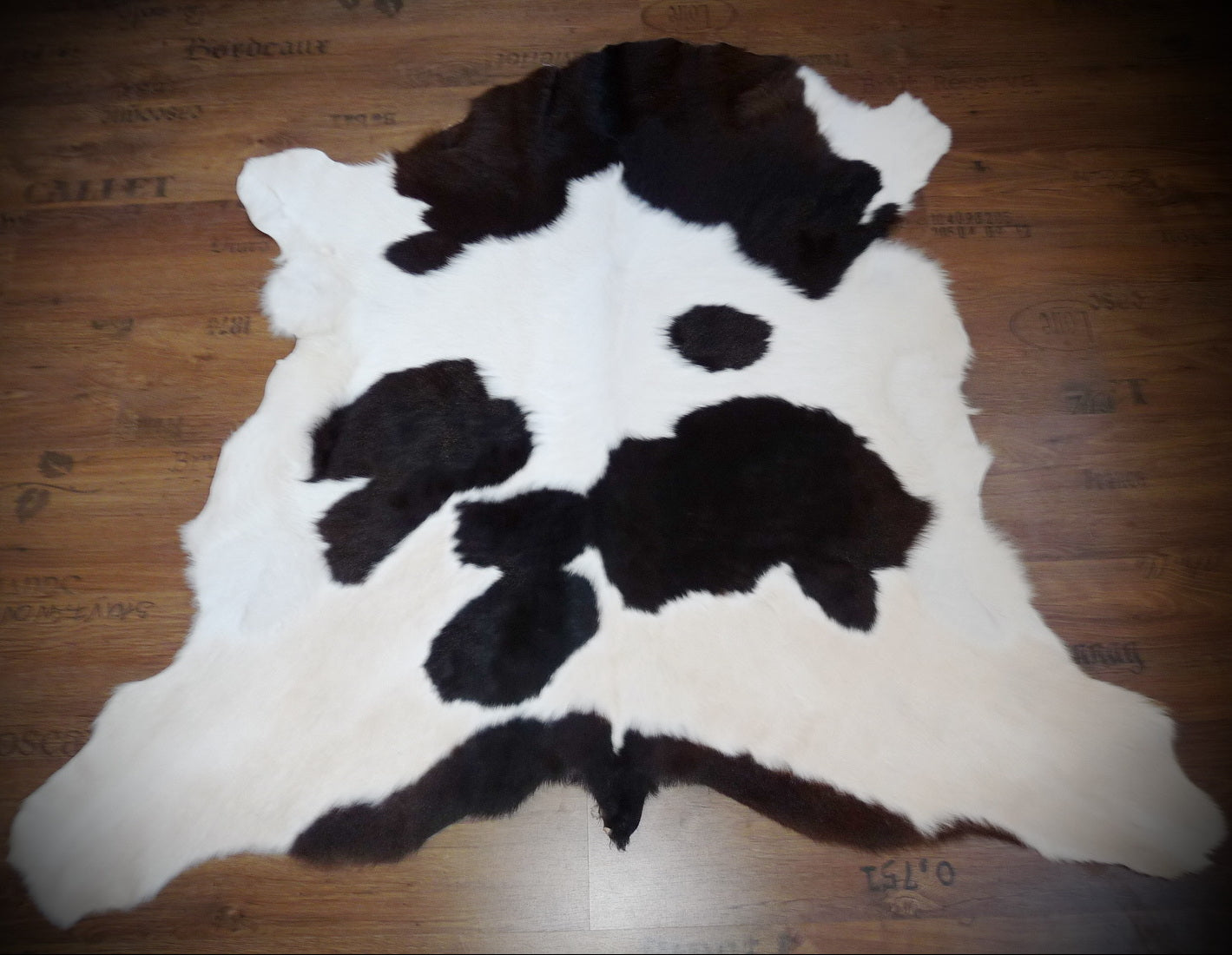 Kuhfell weiss - braun 115x130cm #560