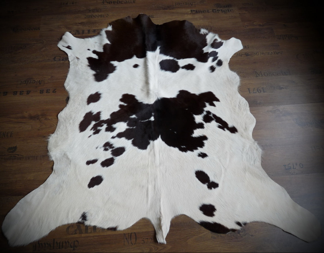 Kuhfell weiss - braun 130x130cm #601