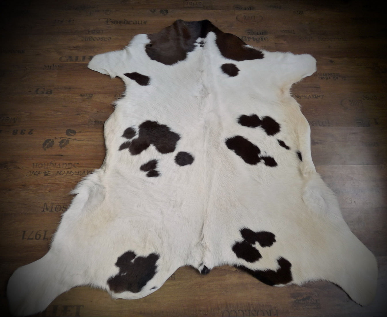 Kuhfell weiss - braun 140x135cm #719