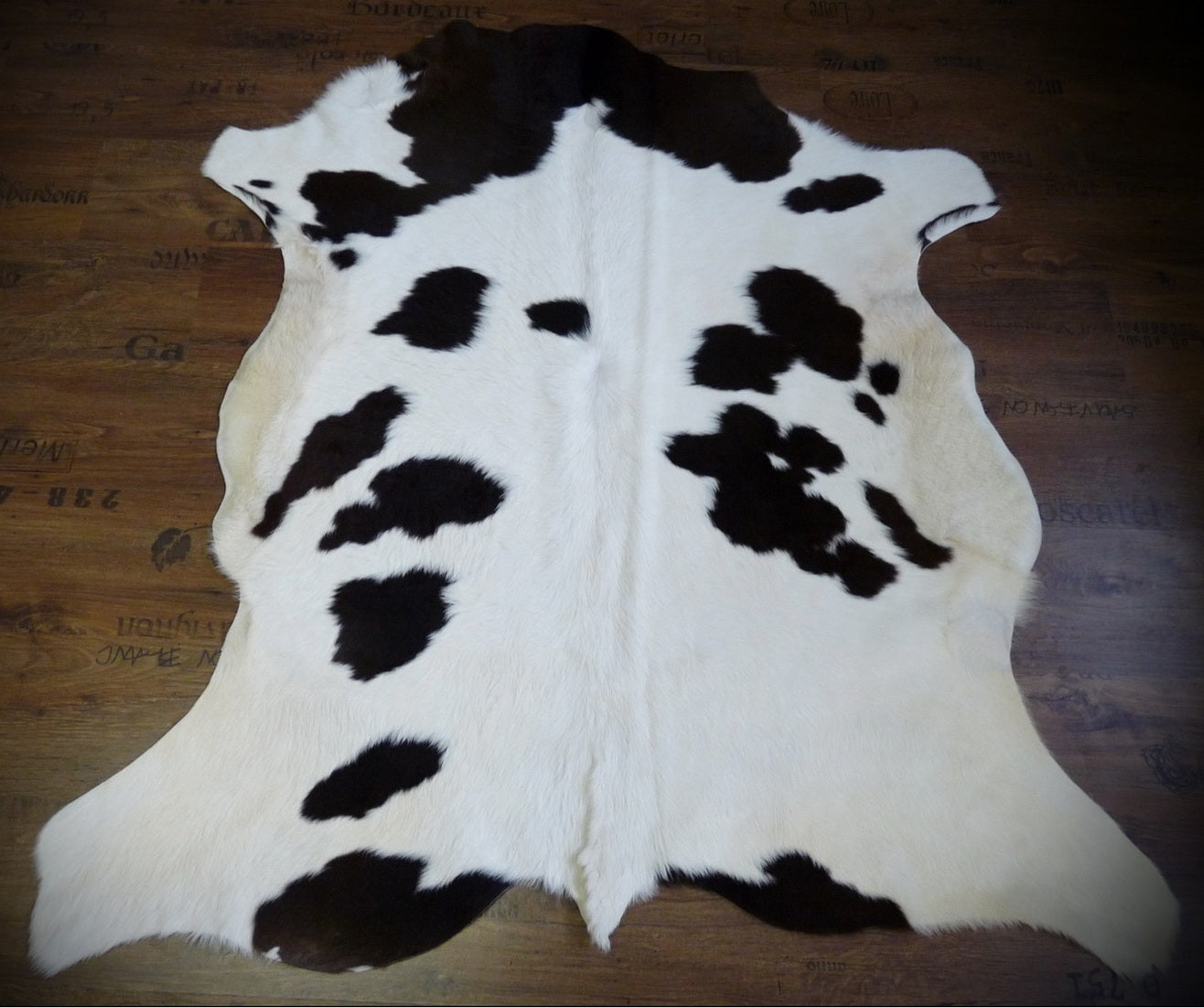 Kuhfell weiss - braun 140x125cm #741