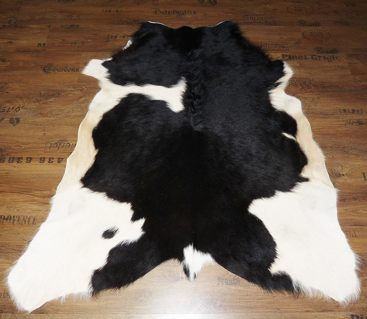 Kuhfell weiss - schwarz 140x120cm #780