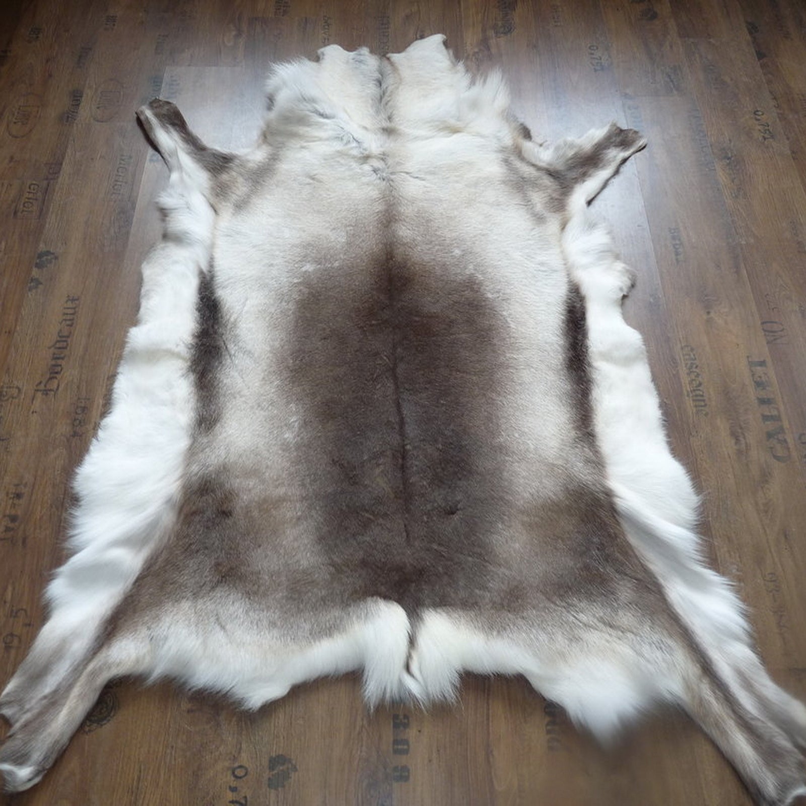 Echtes Rentierfell Wildfell Dekofell Original aus Skandinavien