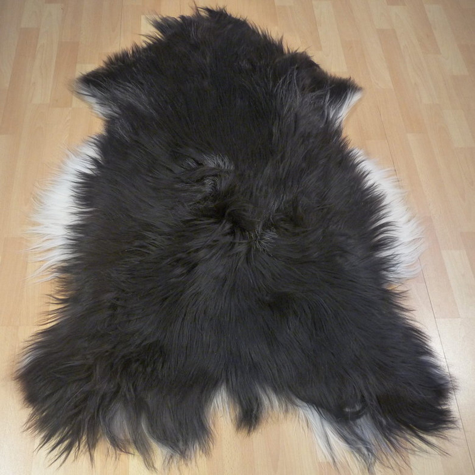 MEIWITT® Islandschaffell schwarz - weiss