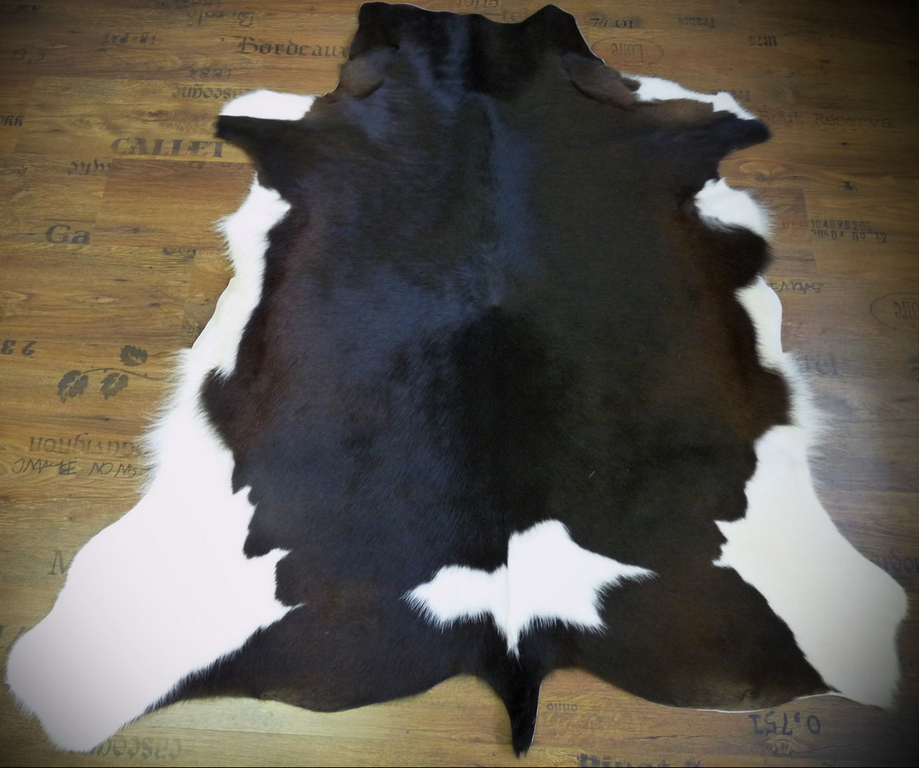 Kuhfell weiss - braun 145x130cm #732