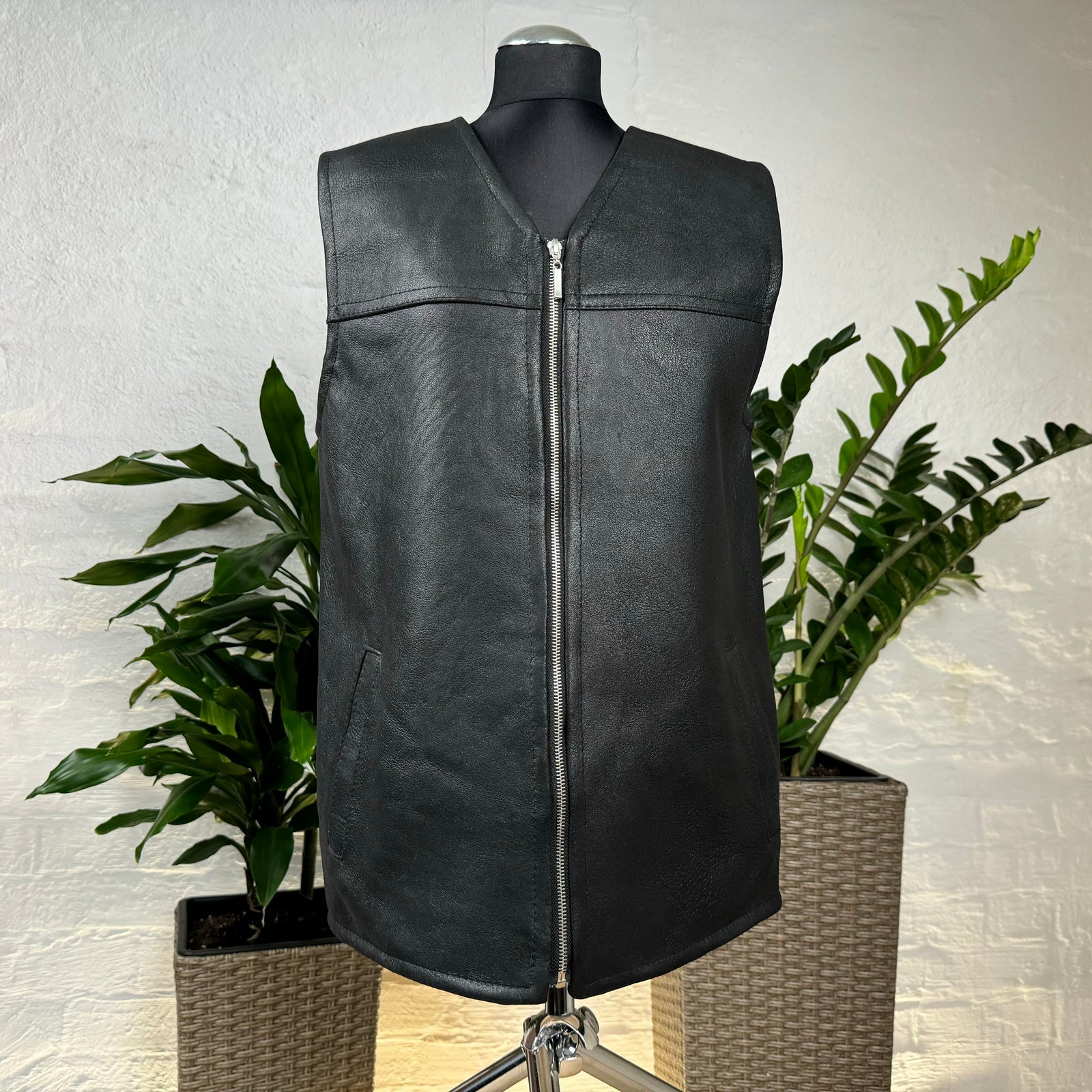 Herren Lammfell Lederweste schwarz Modell III