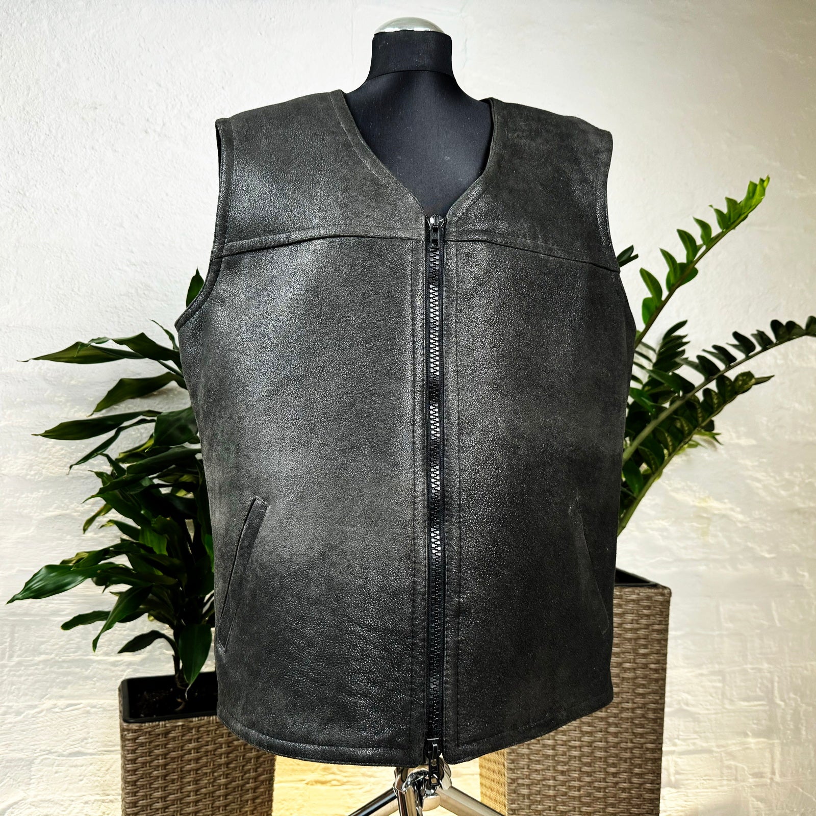 Herren Lammfell Lederweste schwarz Modell IV