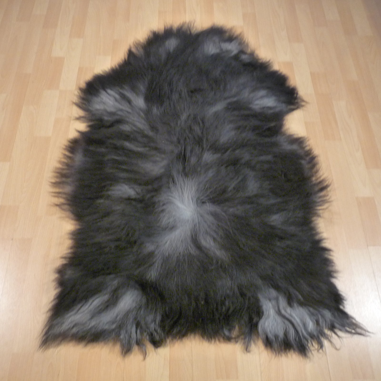 Exklusives Unikat Islandschaffell schwarz - grau 135x95cm #14955
