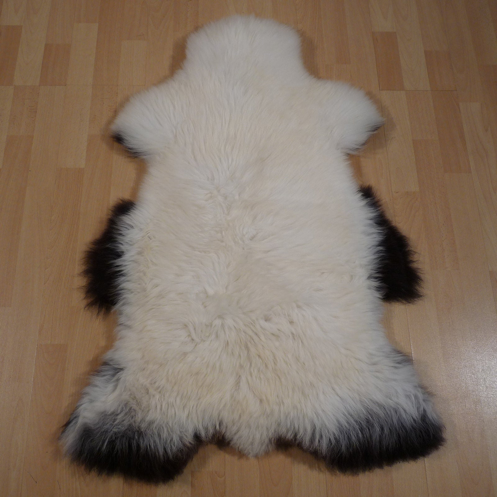 Exklusives Unikat Lammfell weiß - schwarzbraun 110x70cm #15042