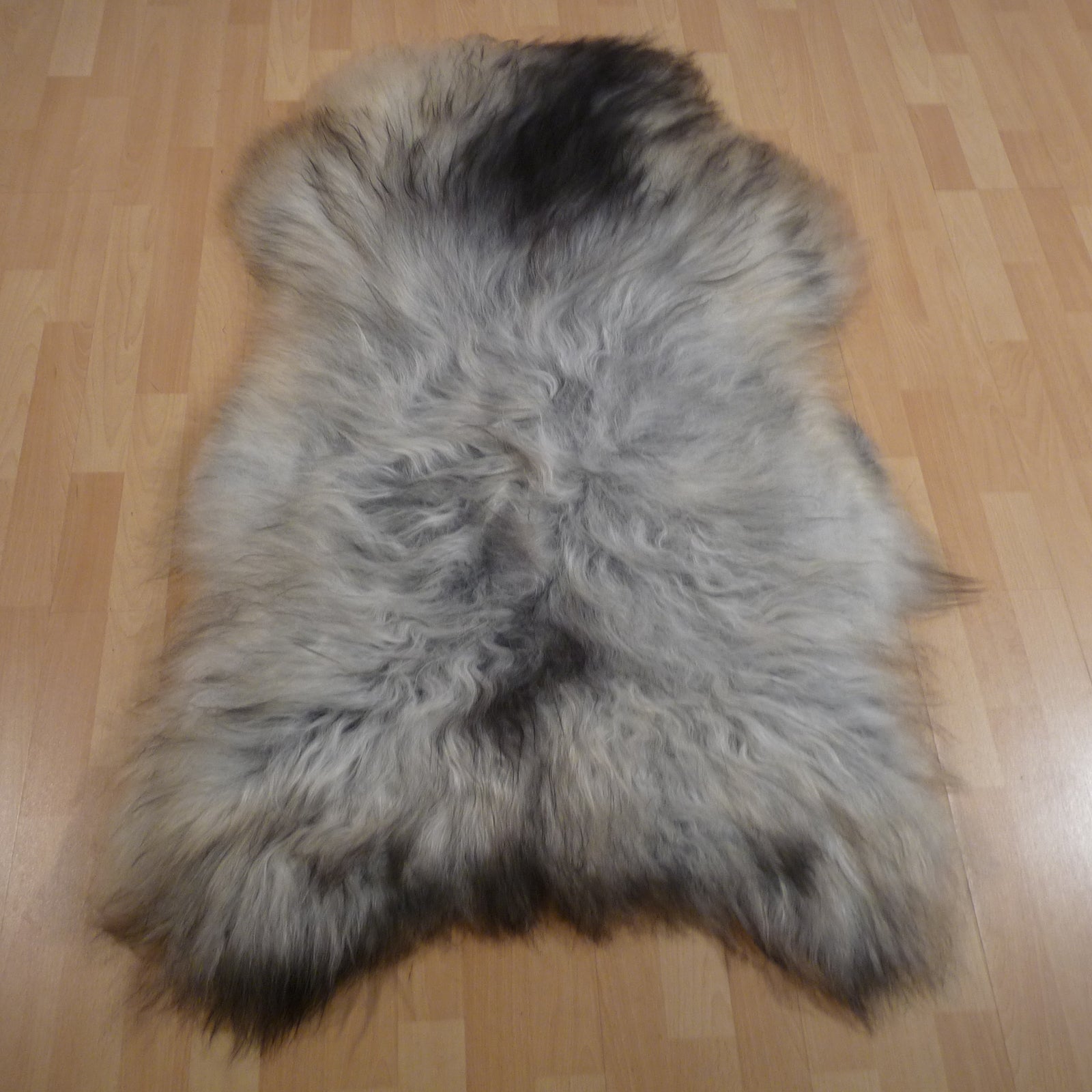Exklusives Unikat Islandschaffell weiß - schwarz - grau 135x90cm #15790