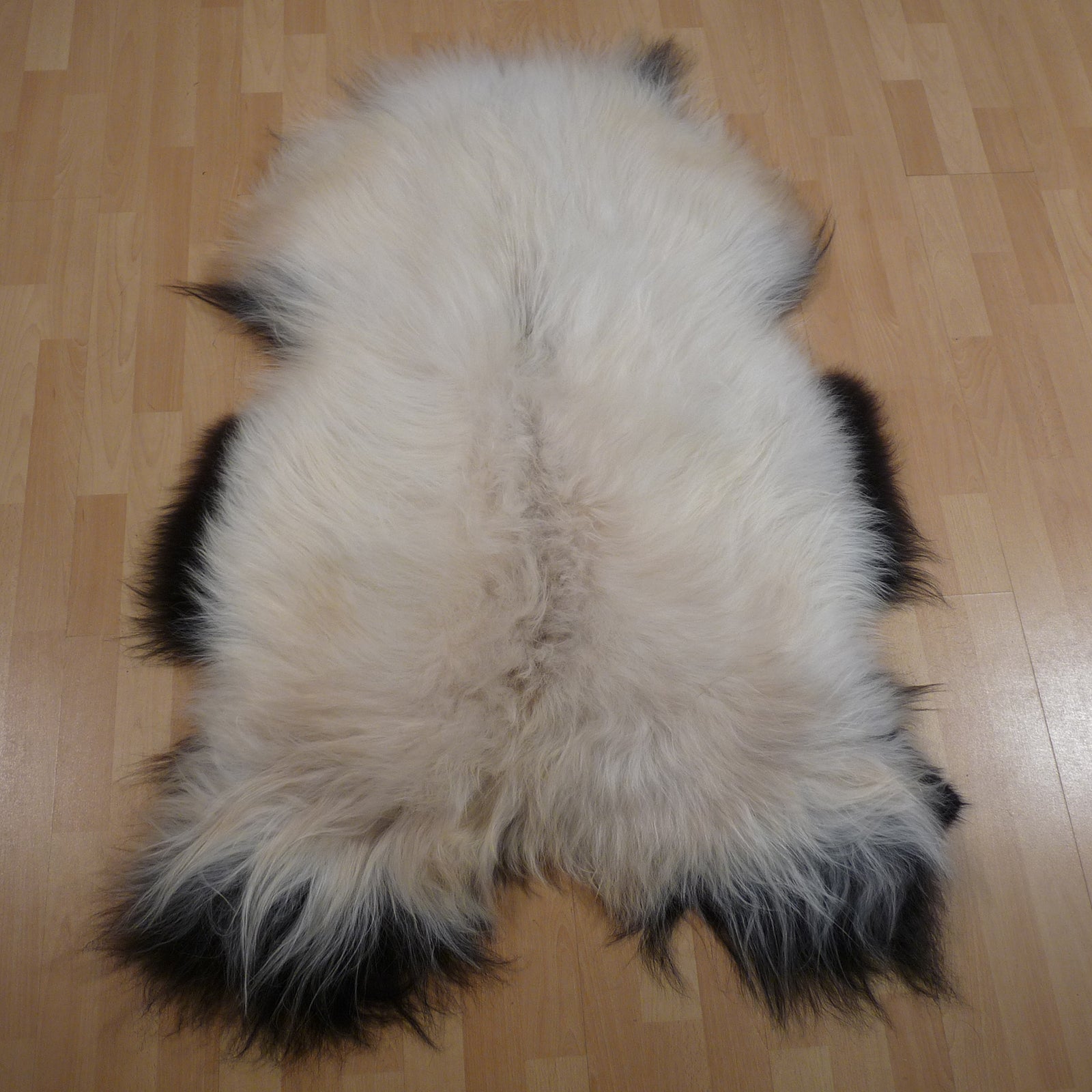 Exklusives Unikat Islandschaffell schwarz - weiß 130x95cm #15801
