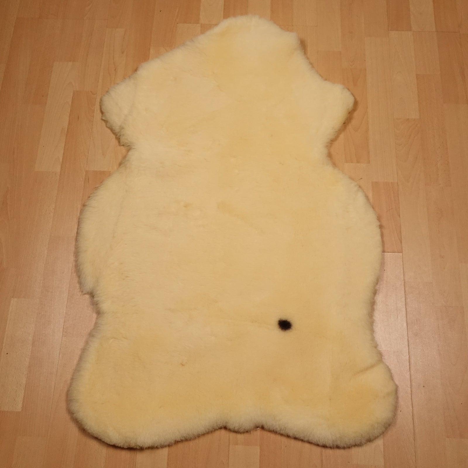 Exklusives Unikat Kurzhaar Lammfell medizinisch gegerbt 110x70cm #15876