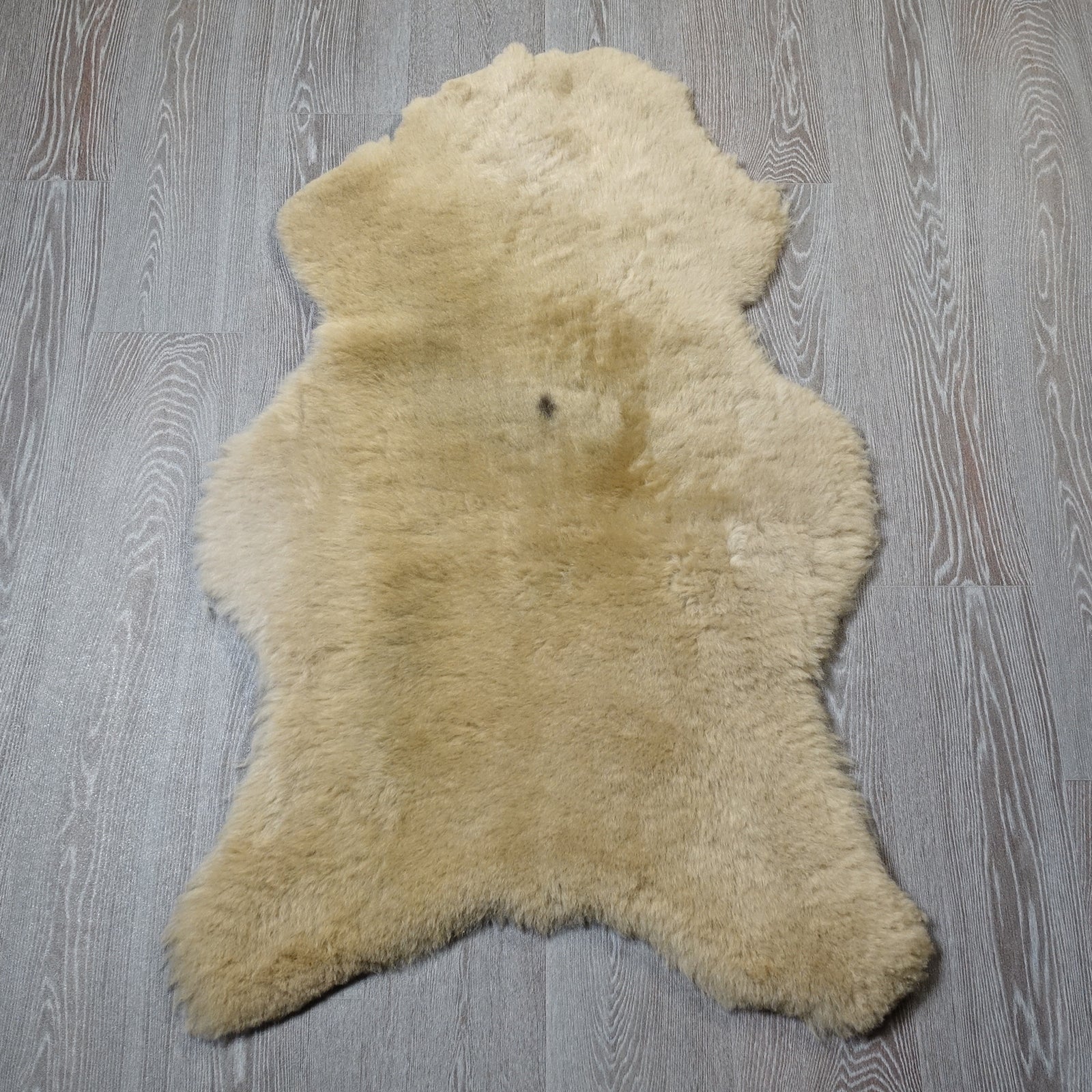 Exklusives Unikat Lammfell sand - braun 110x70cm #15903