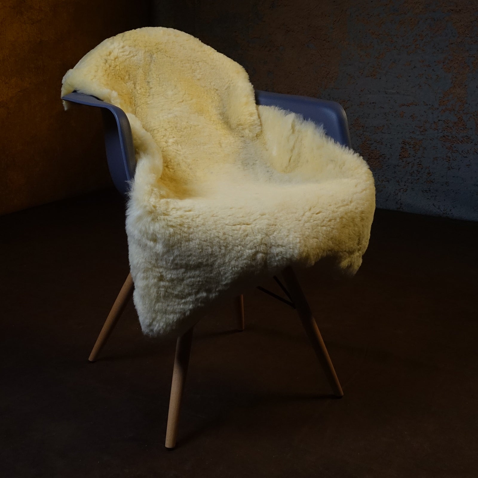 Exklusives Unikat Kurzhaar Lammfell medizinisch gegerbt 115x70cm #15873