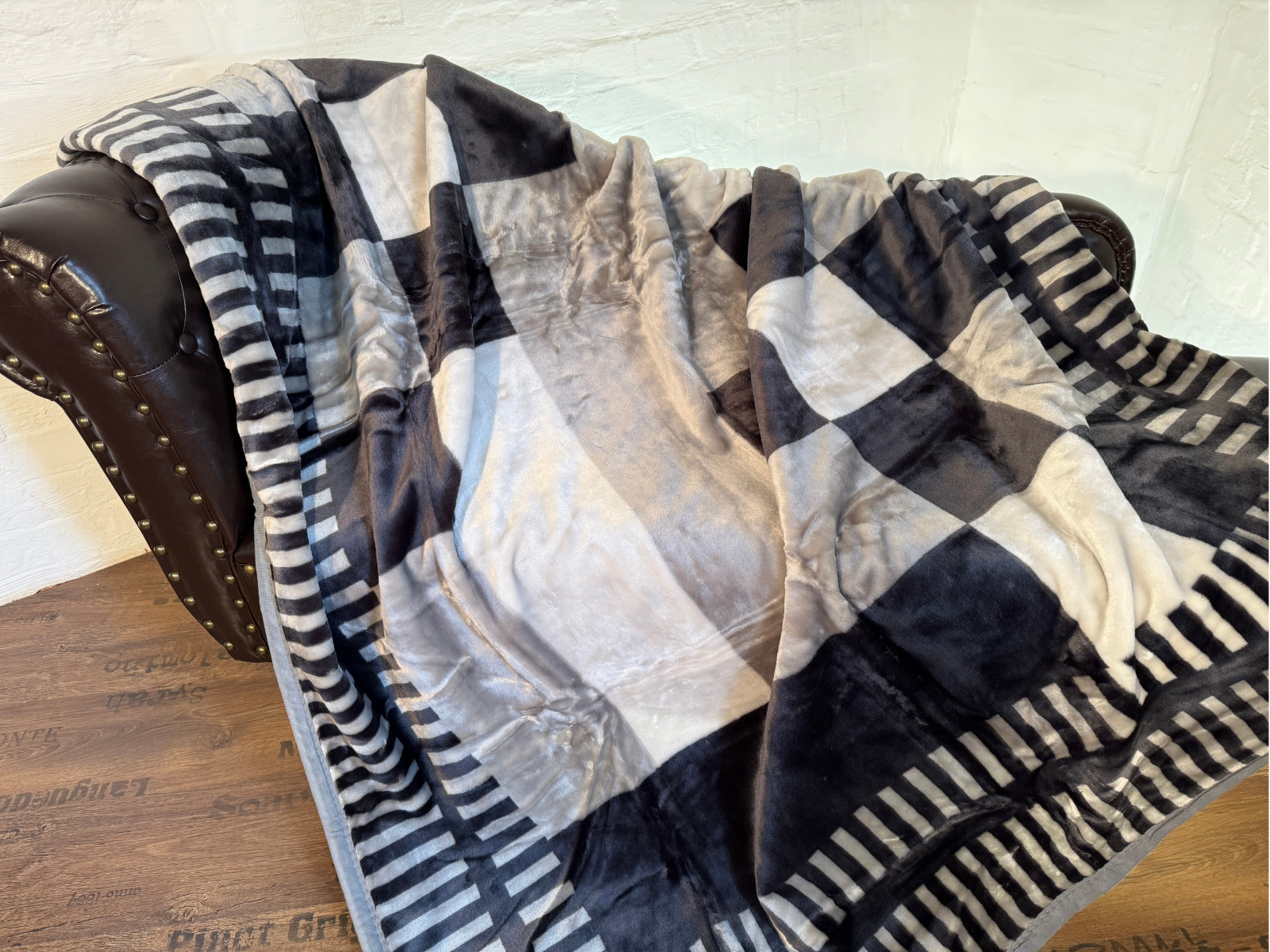 Kuscheldecke Tagesdecke Wohndecke Motiv Karo