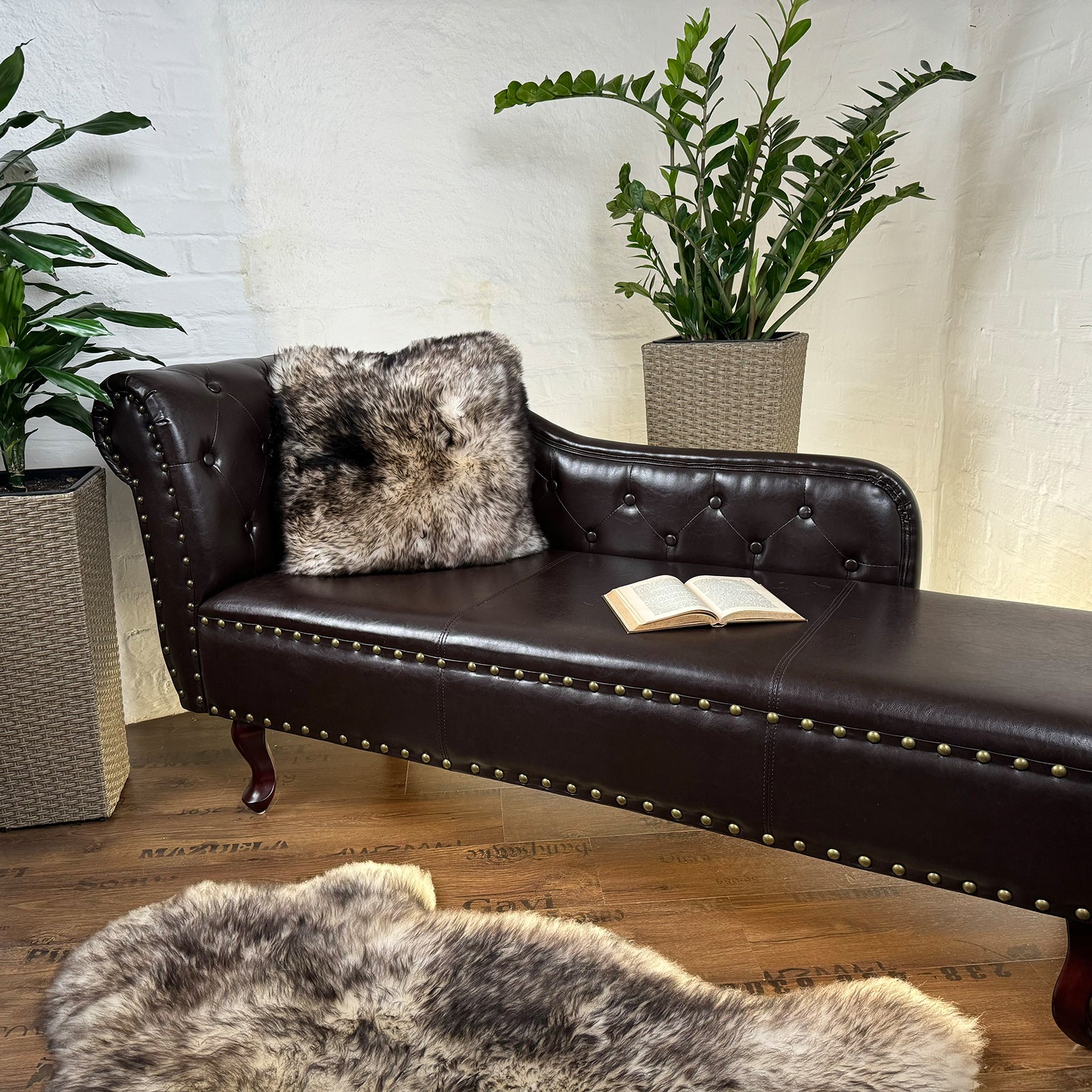 MEIWITT® Schaffellkissen Kissen aus echtem Schaffell weiss - taupe