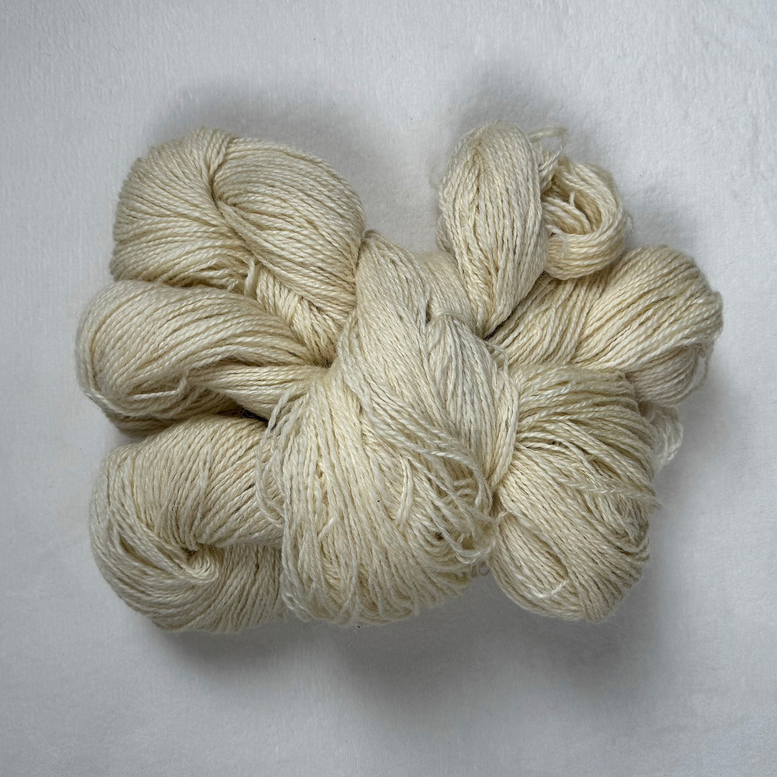 Echte Schafwolle Strickwolle 1000g weiss