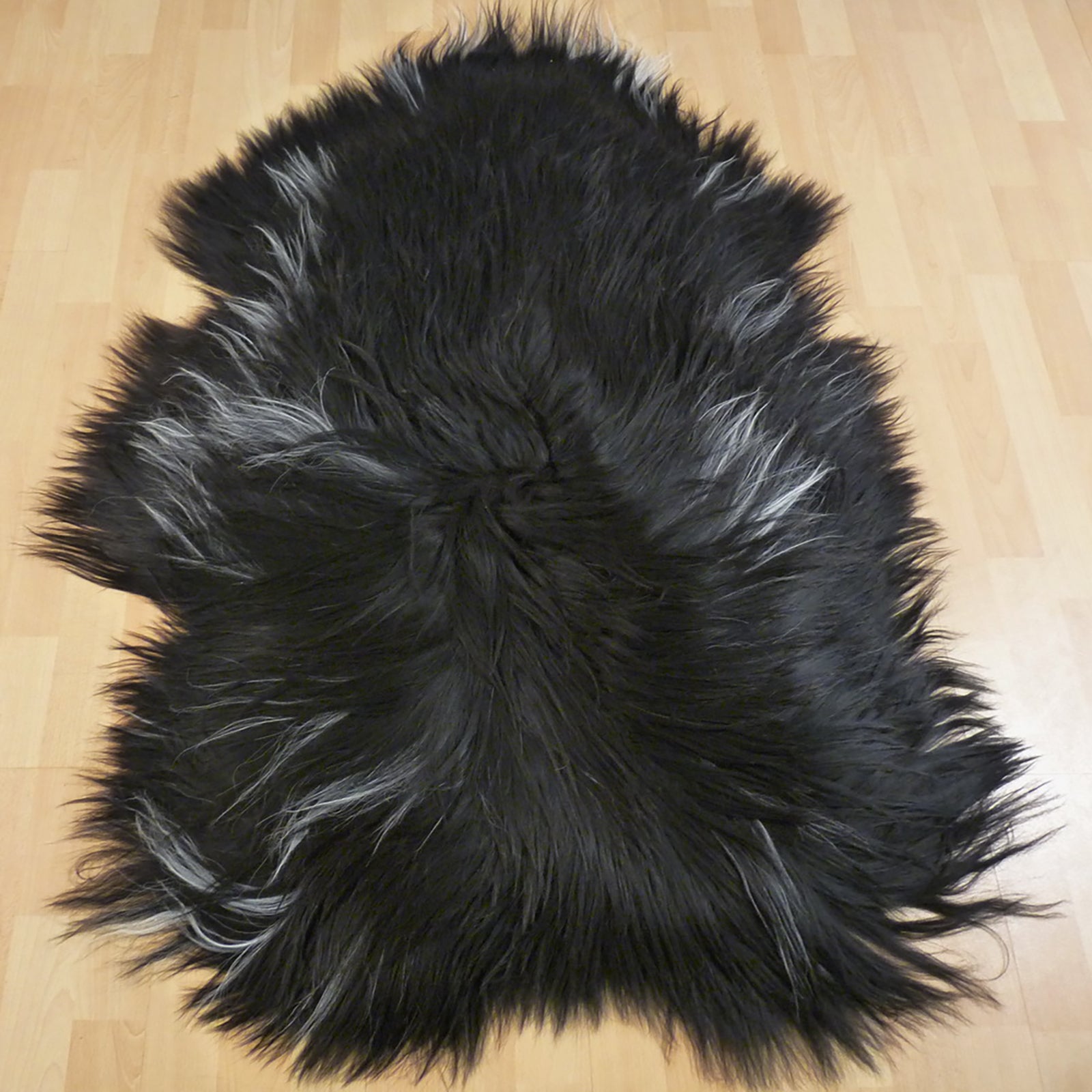 Exklusives Unikat Islandschaffell schwarz - weiß 130x90cm #13066