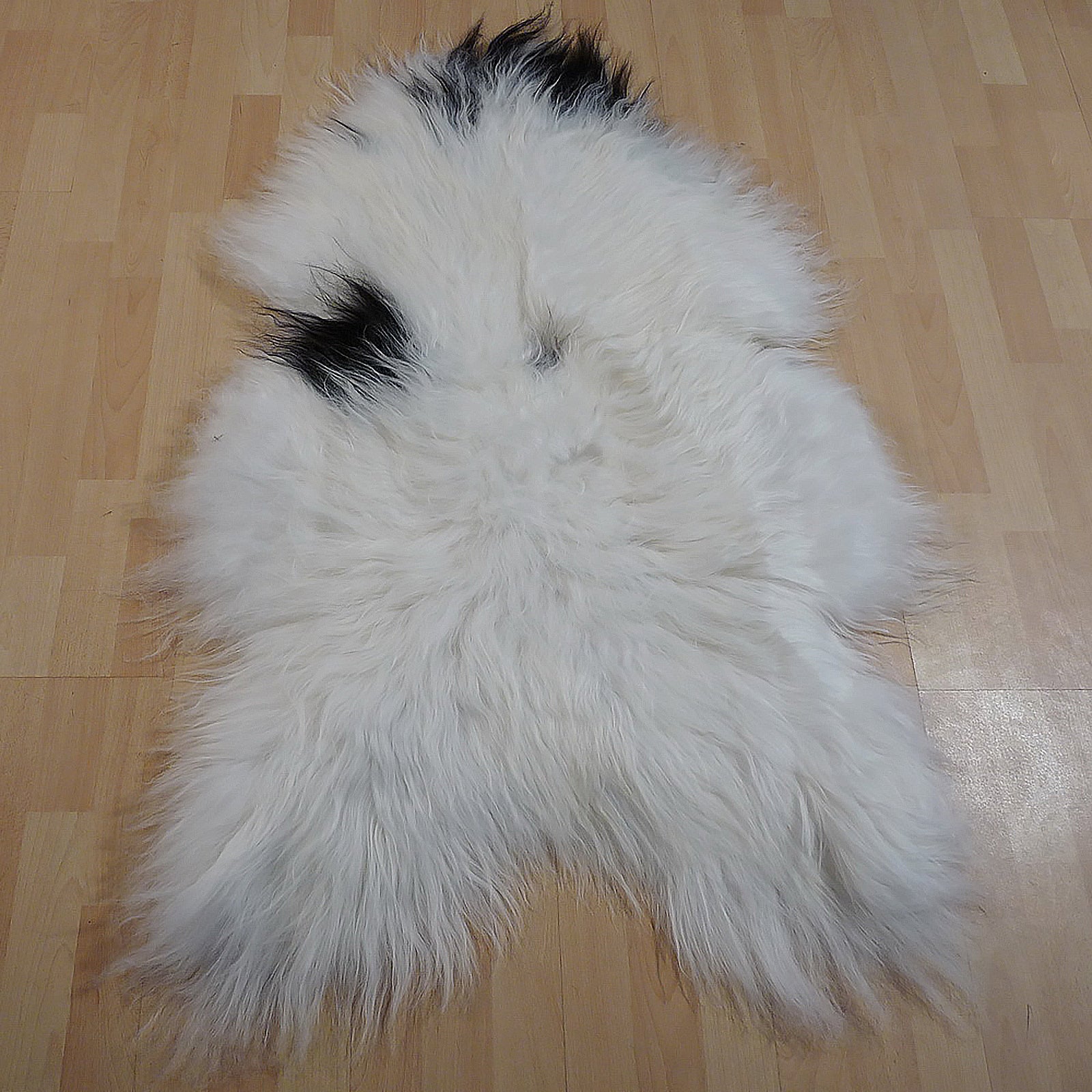 Exklusives Unikat Islandschaffell weiß - schwarz 130x85cm #13453