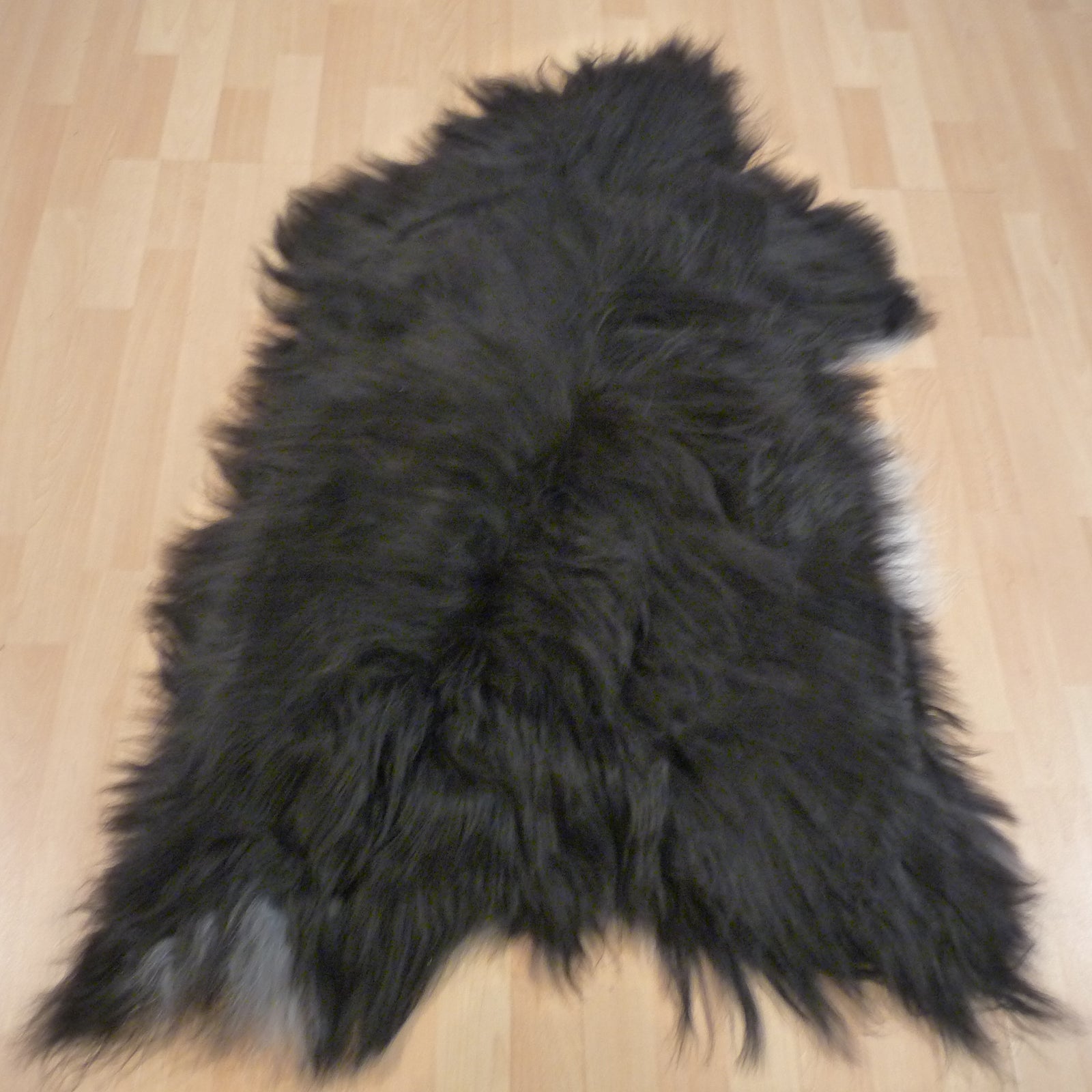 Exklusives Unikat Islandschaffell schwarz - weiß 130x85cm #14773