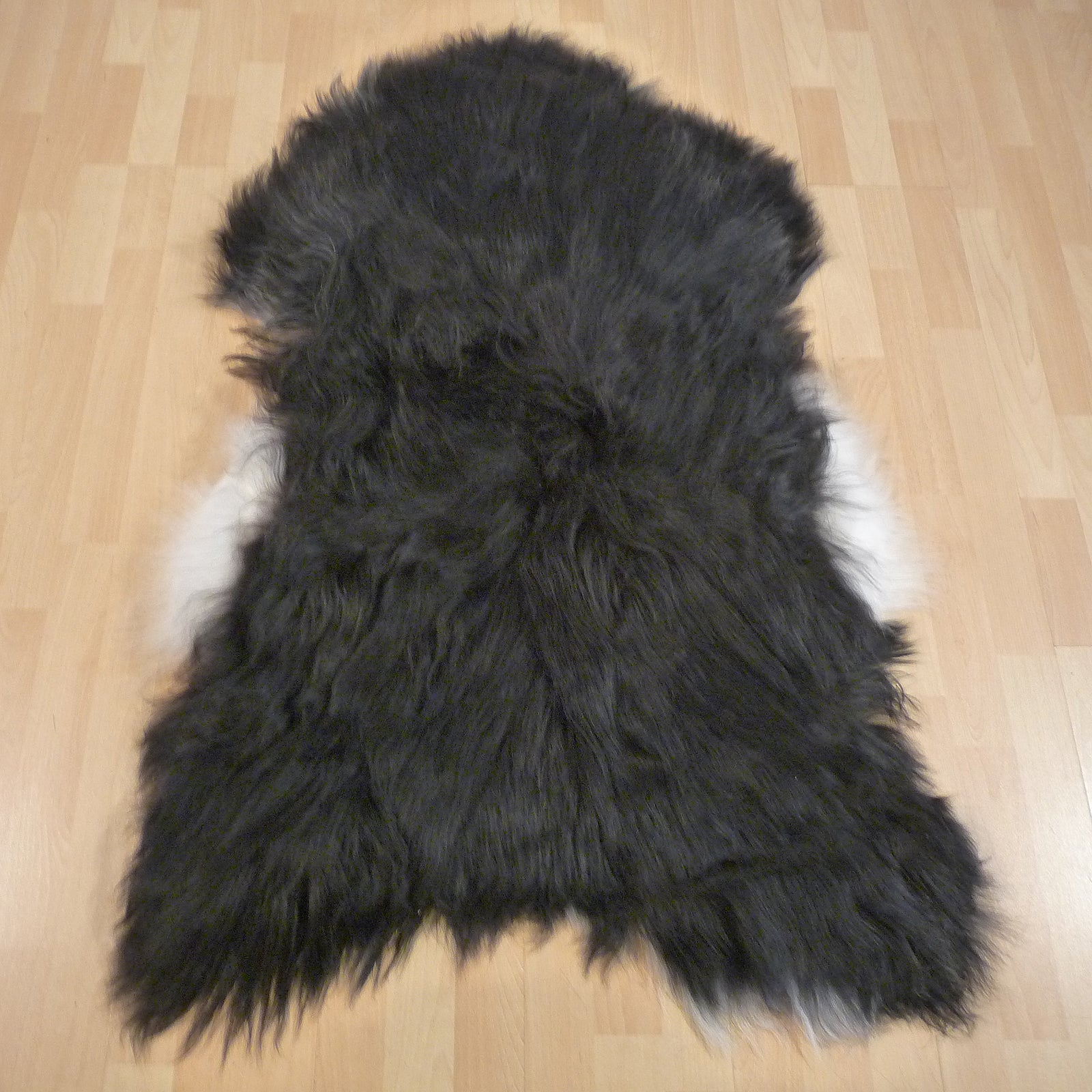 Exklusives Unikat Islandschaffell schwarz - weiß 135x85cm #14792
