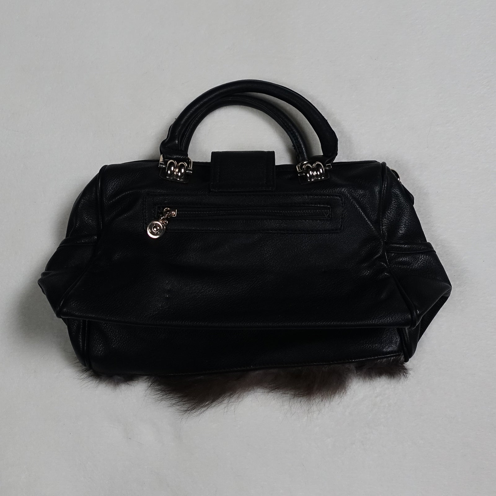 Handtasche / Schultertasche mit echtem Pelzbesatz mittel - Blaufuchs