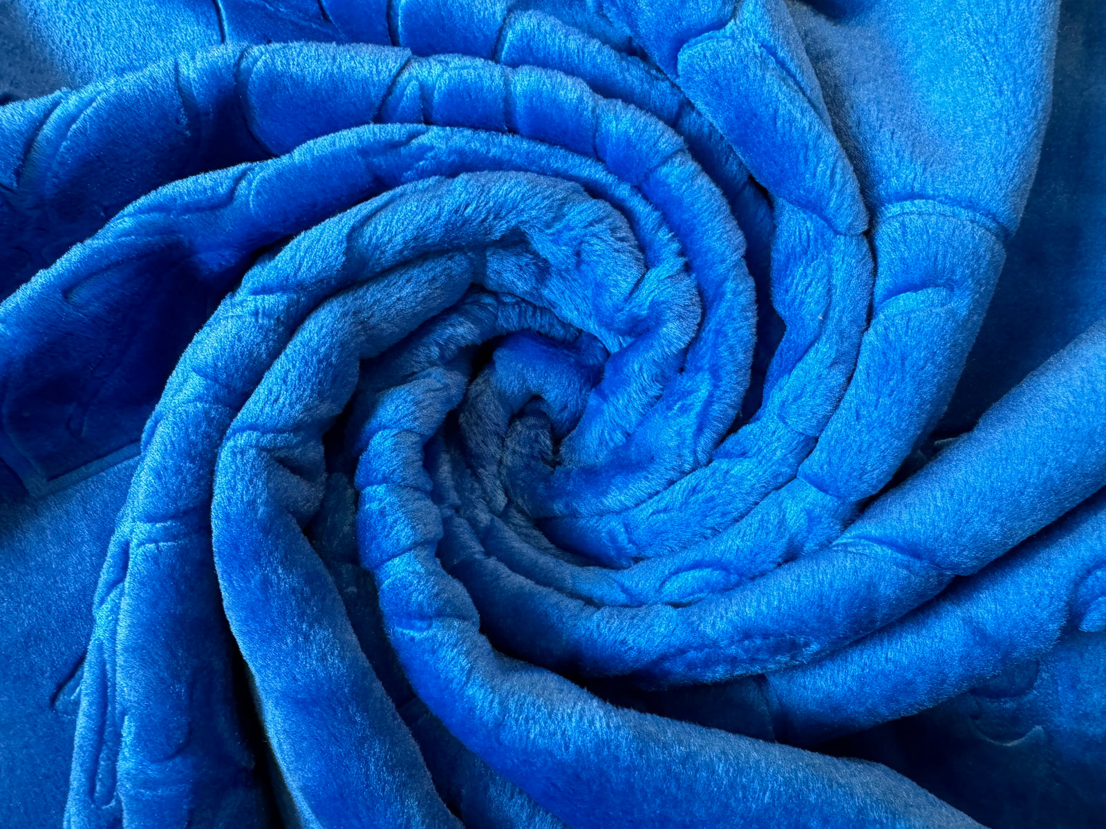 Kuscheldecke Tagesdecke Wohndecke im Luxus-Design dunkelblau