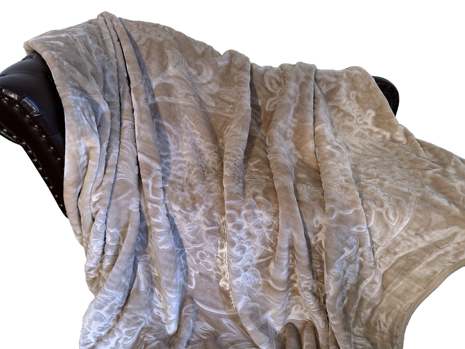 Kuscheldecke Tagesdecke Wohndecke im Luxus-Design sand