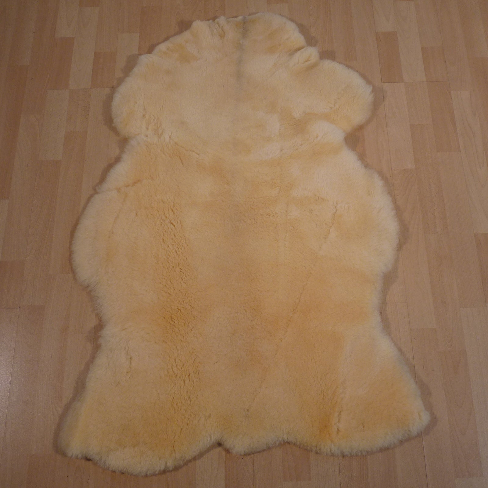 Exklusives Unikat Kurzhaar Lammfell medizinisch gegerbt 125x85cm #15827