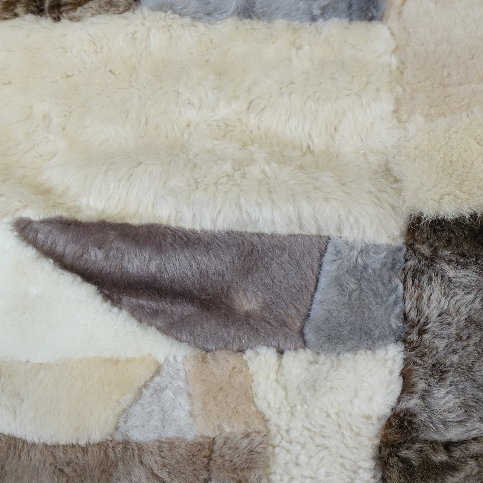 Echter Pelzläufer PL-280 Fellläufer Lammfellläufer 160x60cm beige-braun-grau