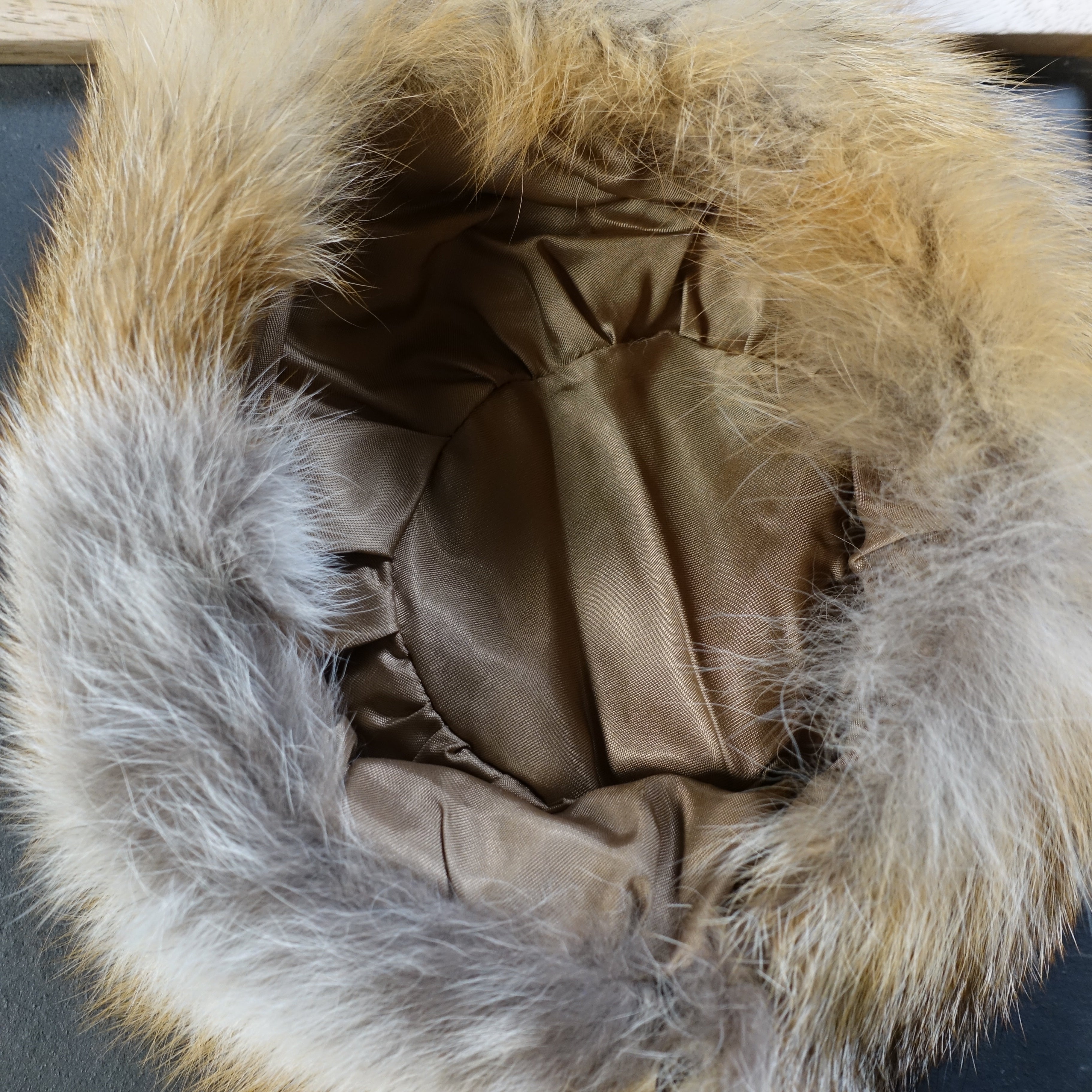 Echte Pelzmütze / Trappermütze aus Rotfuchs