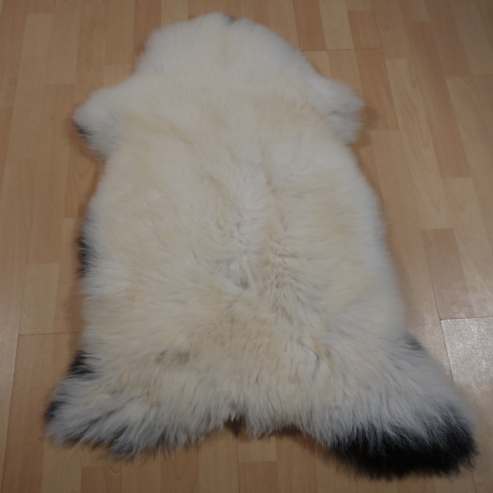 Exklusives Unikat Lammfell weiß - schwarz 95x75cm #12289