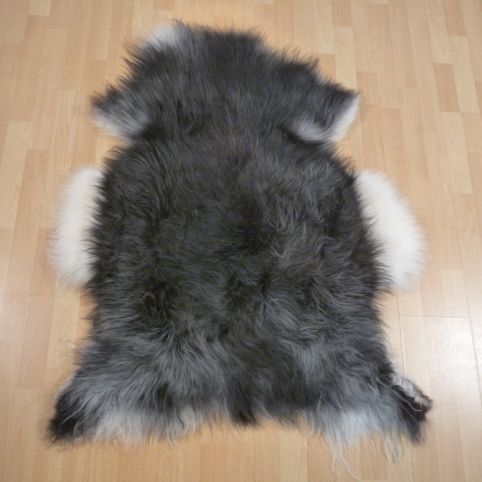 Exklusives Unikat Islandschaffell schwarz - weiß 120x100cm #15819