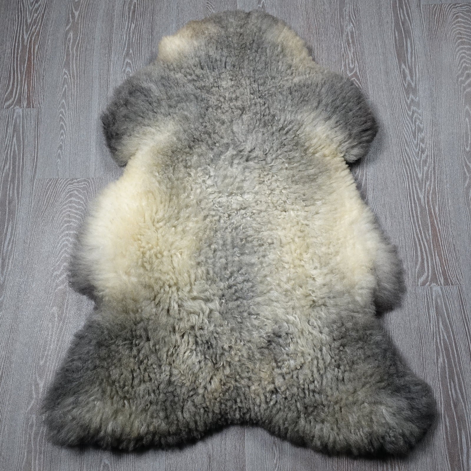 Exklusives Unikat Lammfell grau - weiß 110x80cm #15891