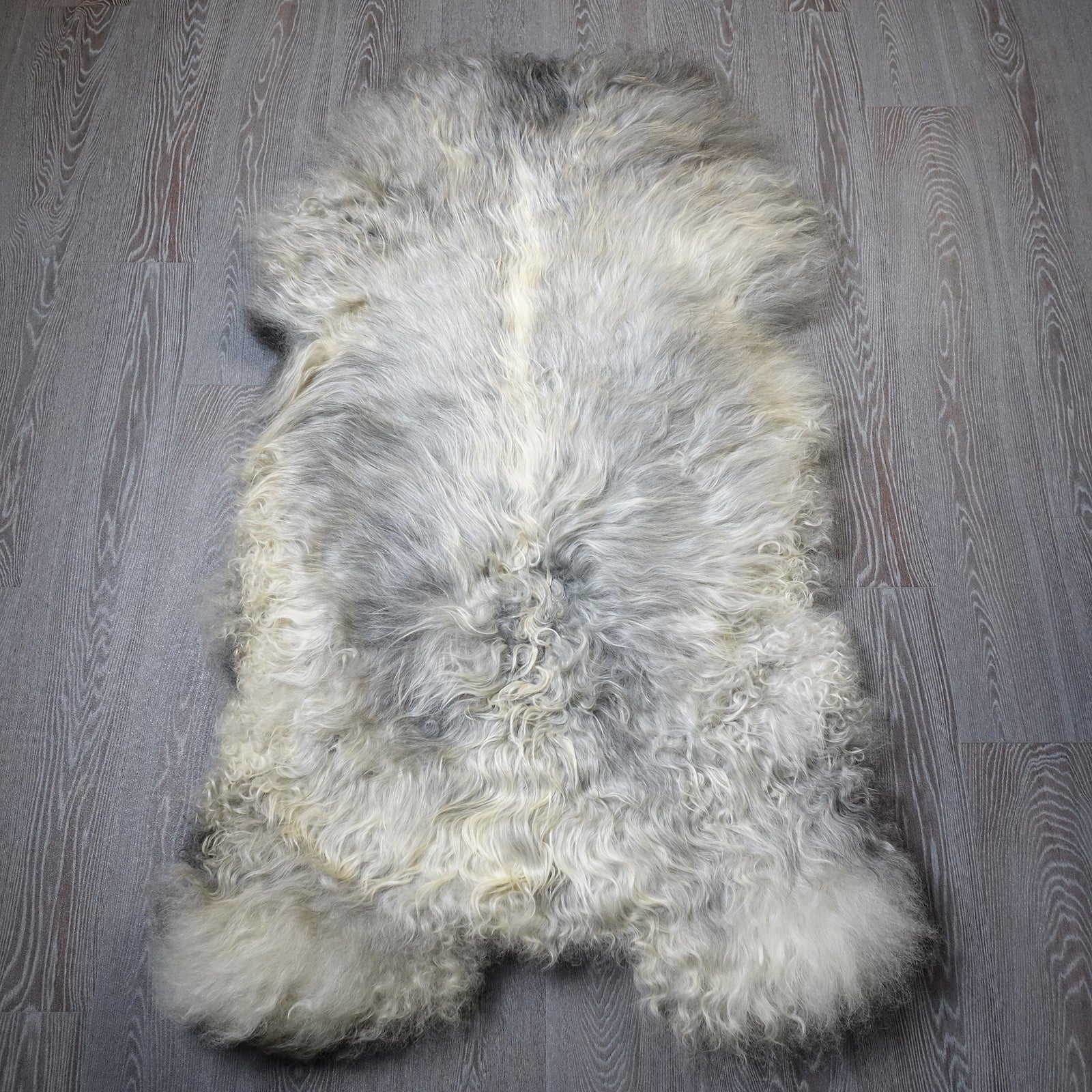 Exklusives Unikat Schaffell grau - weiß 145x80cm #15921